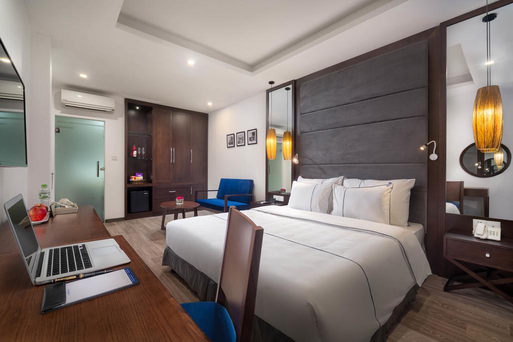 Suite Junior Nhìn Ra Thành Phố